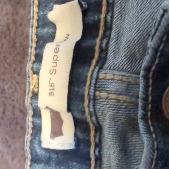 Retired Woman's Levi's Jeans 518 Super low Size 14inches/28cm estimate - Picture 2 of 10